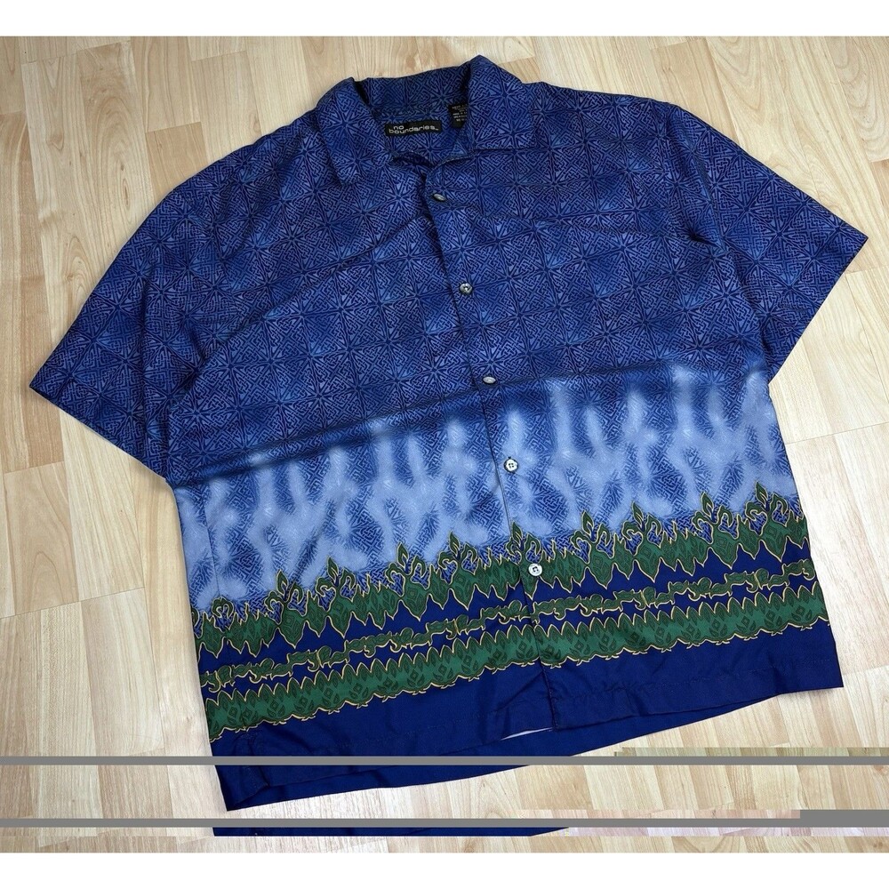 Vintage Y2K No Boundaries AOP Graphic Button Up Shirt / Short Sleeve / Large